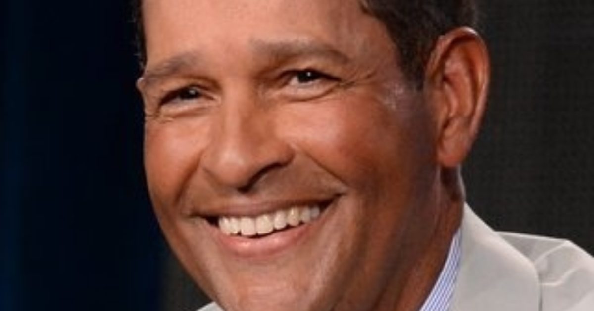 Finding Your Roots Bryant Gumbel   Gumbel Bryant Headshot2015.JPG  320x400 Q85 Subsampling 2 